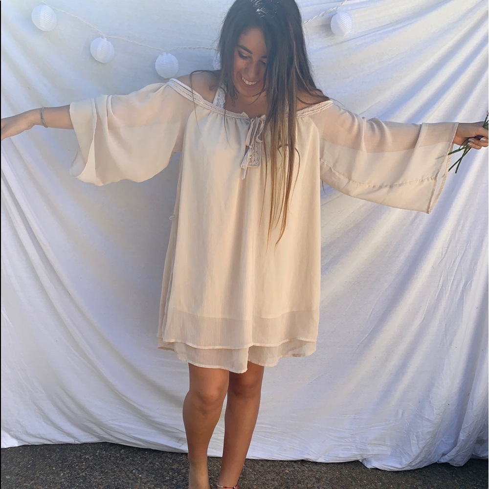BOHO DRESS! - Picture 3 of 4